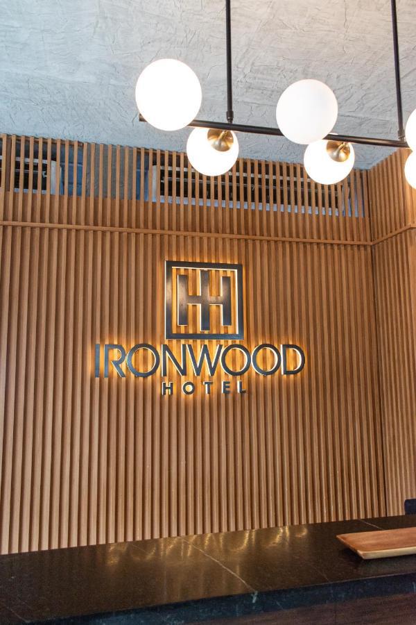 Ironwood Hotel Τακλομπάν Εξωτερικό φωτογραφία
