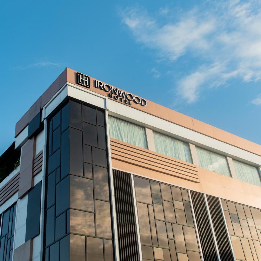 Ironwood Hotel Τακλομπάν Εξωτερικό φωτογραφία