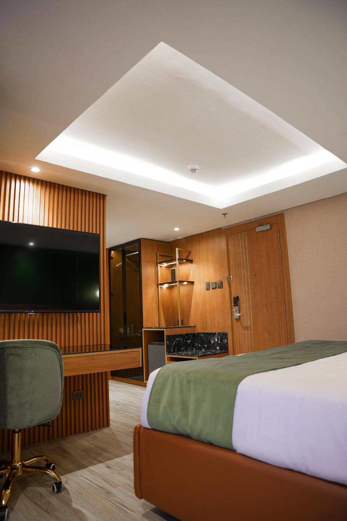 Ironwood Hotel Τακλομπάν Εξωτερικό φωτογραφία
