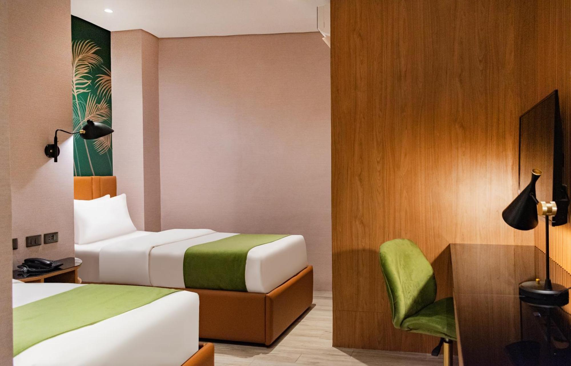 Ironwood Hotel Τακλομπάν Εξωτερικό φωτογραφία