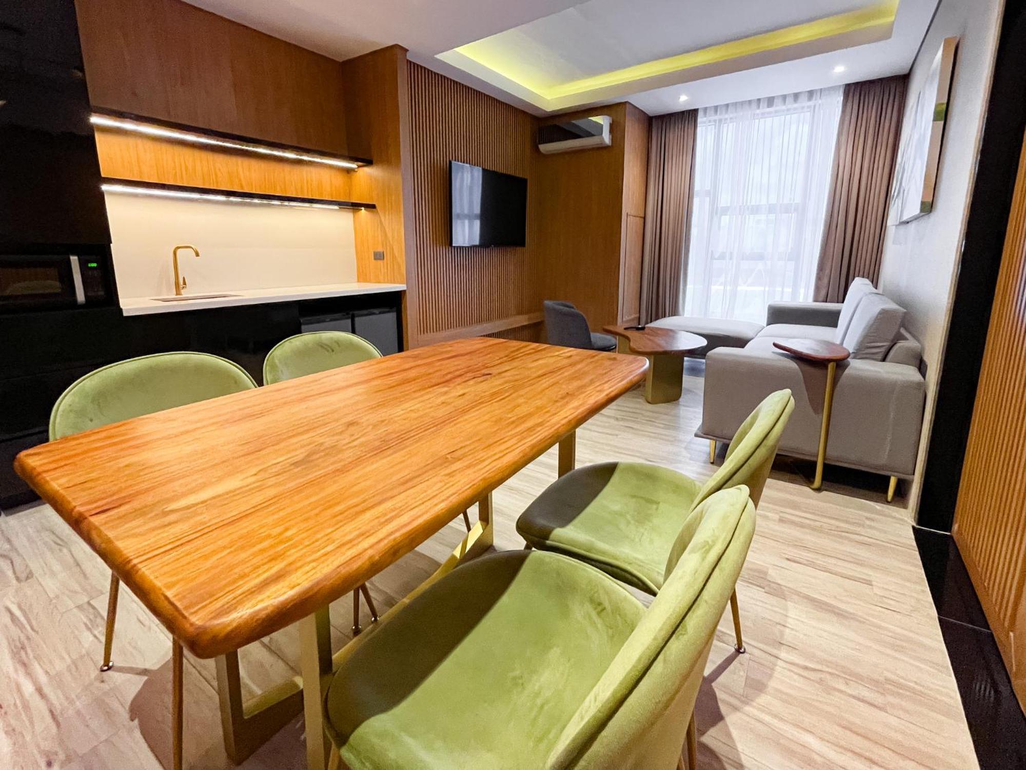Ironwood Hotel Τακλομπάν Εξωτερικό φωτογραφία