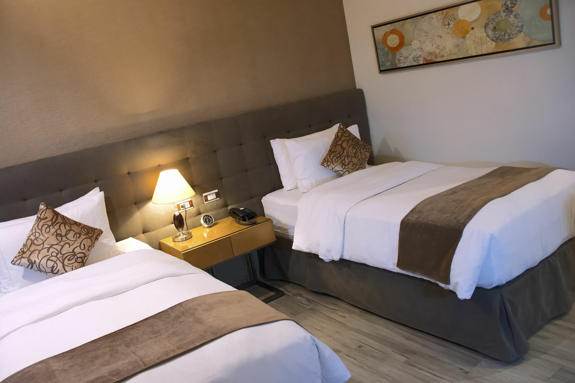 Ironwood Hotel Τακλομπάν Εξωτερικό φωτογραφία