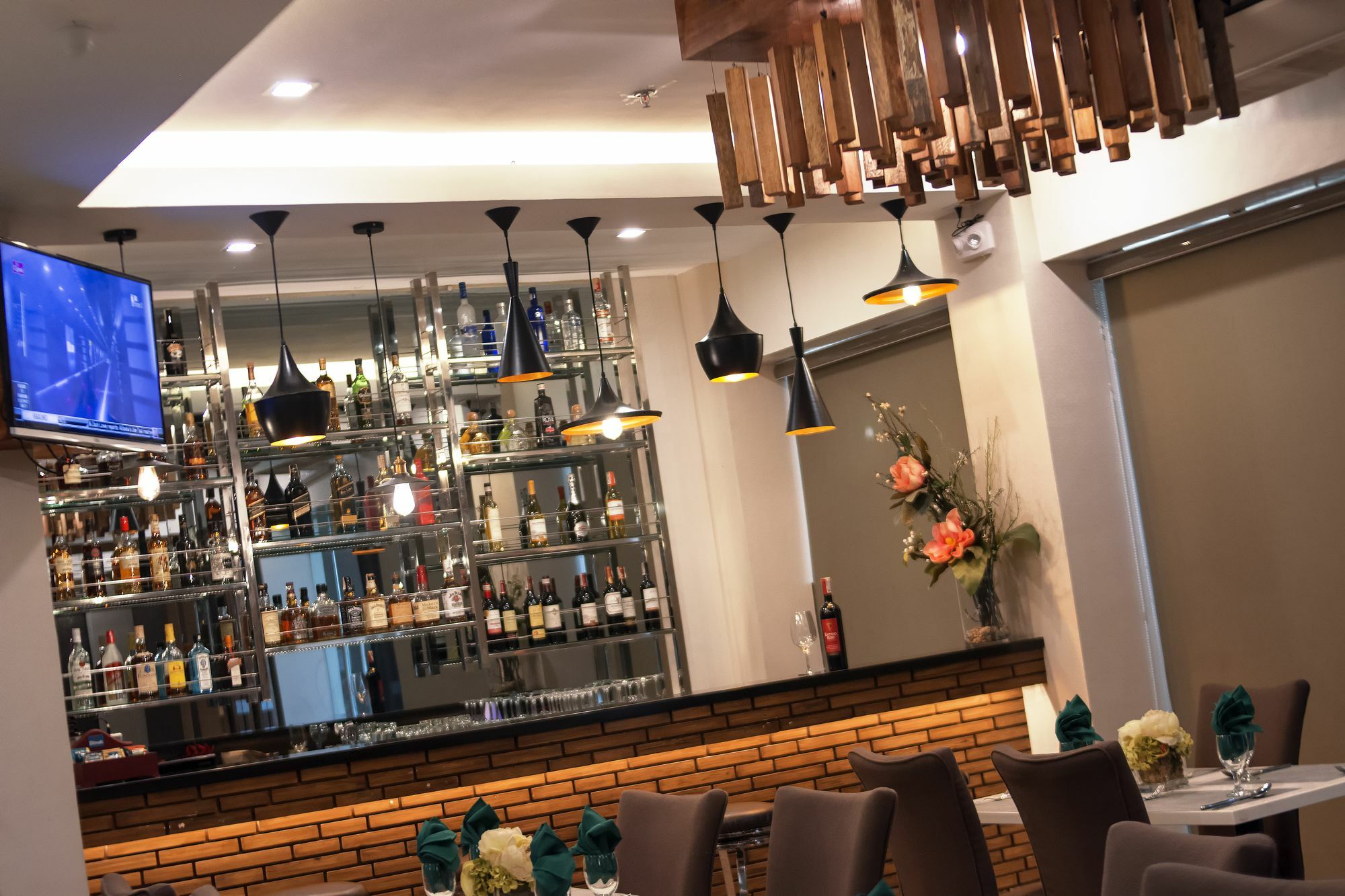 Ironwood Hotel Τακλομπάν Εξωτερικό φωτογραφία